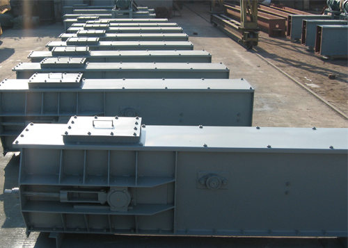 FU系列鏈?zhǔn)焦伟遢斔蜋C(jī)尾部