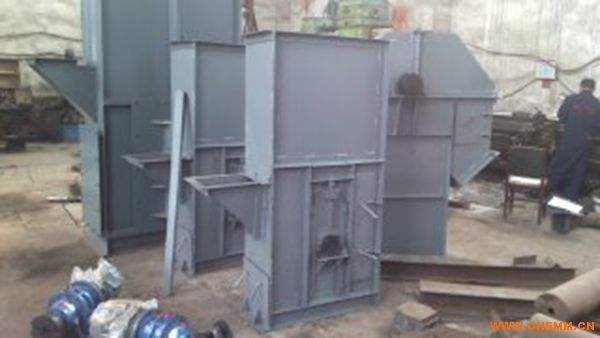 板鏈斗提升機安裝要求